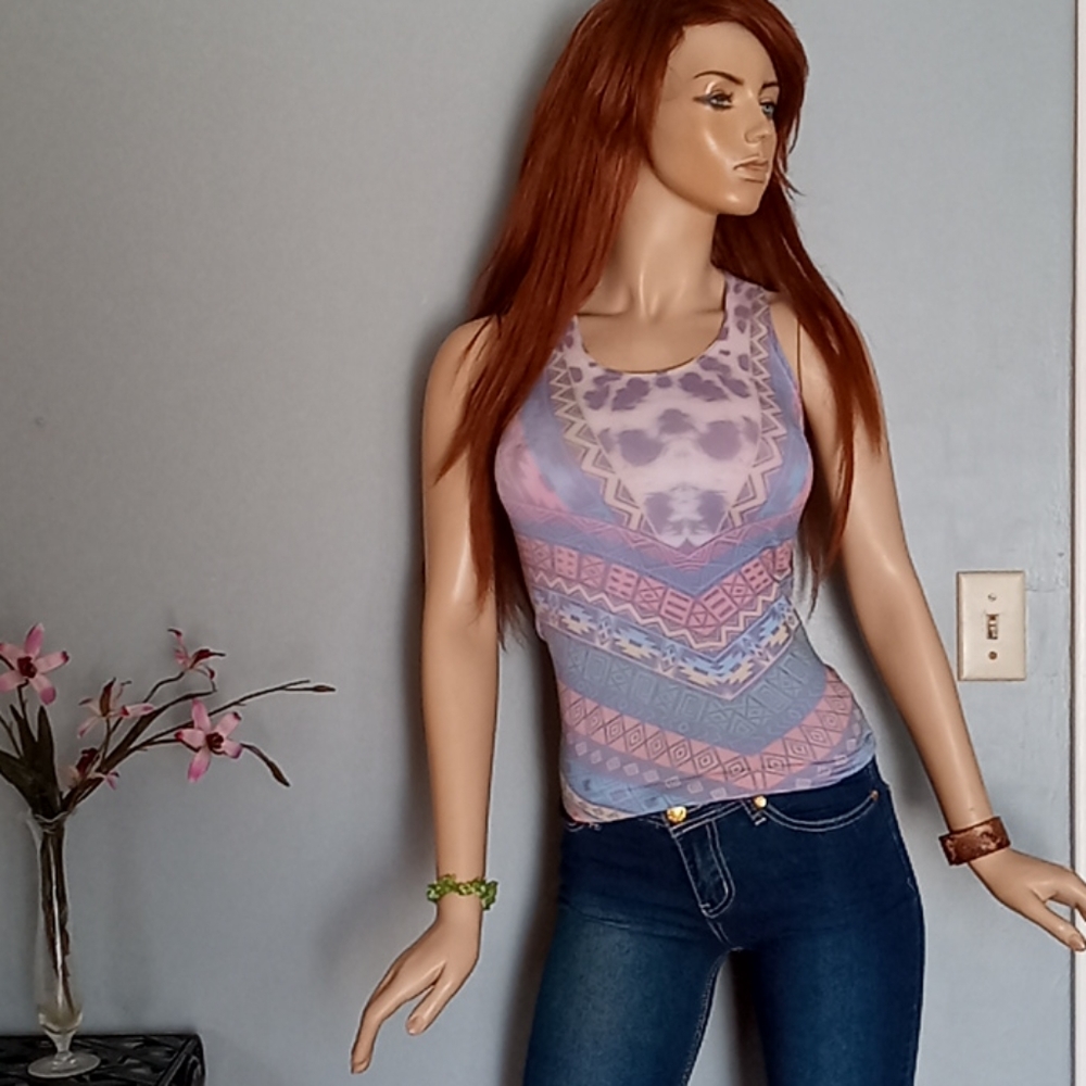 F&F Tank Top - Picture 2 of 8